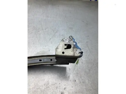 Bumperframe voor-8296637