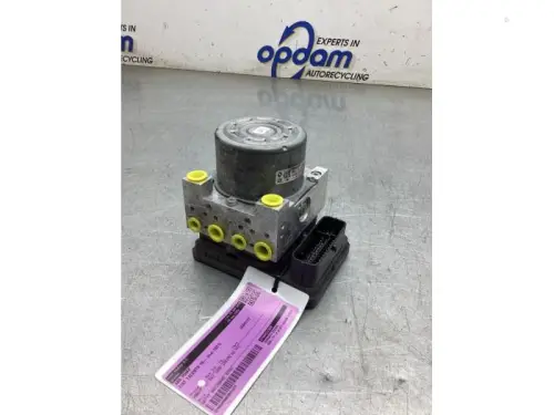 ABS Pomp-8277568