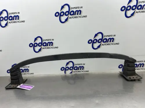 Bumperframe voor-8235797
