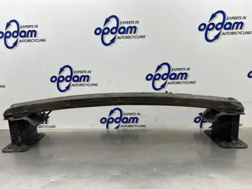 Bumperframe voor-8362945