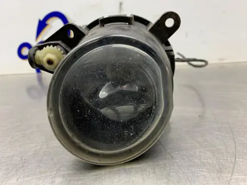 Mistlamp links-voor-8326004