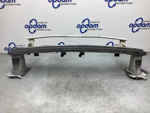 Bumperframe voor-8313398