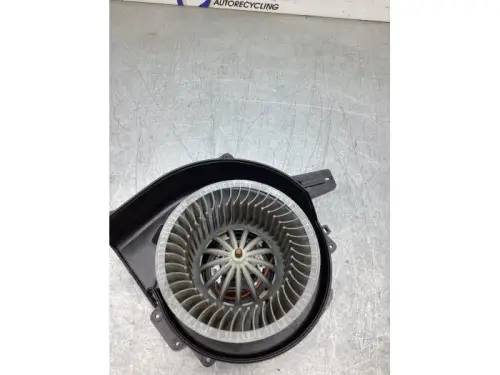 Kachel Ventilatiemotor-8286023