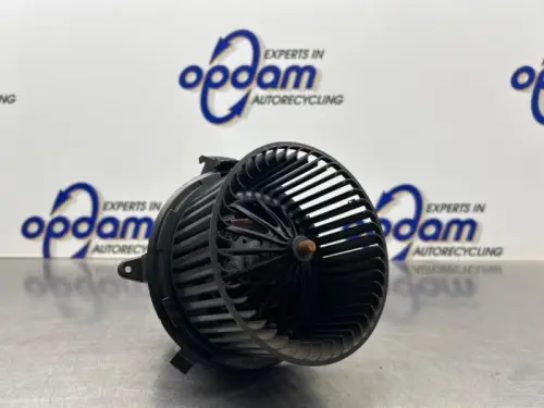 Kachel Ventilatiemotor-8187513
