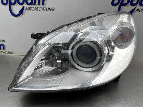 Koplamp links-8404147