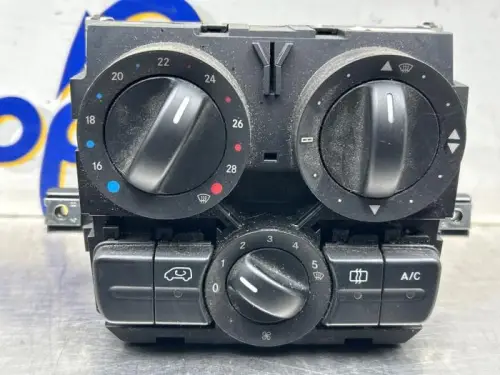 Kachel Bedieningspaneel-8419487