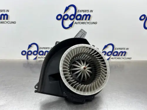 Kachel Ventilatiemotor-8476867