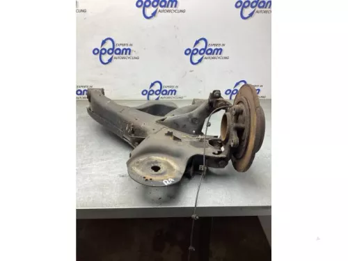 Draagarm links-achter-8156906