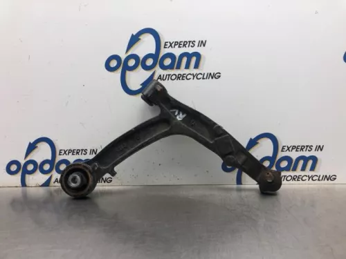 Draagarm onder rechts-voor-8159824