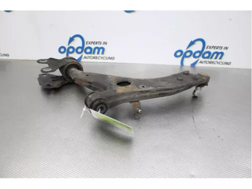 Draagarm onder rechts-voor-7883005 (14702179)