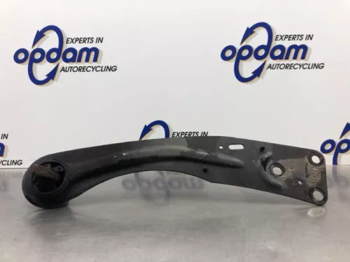 Draagarm rechts-achter-8239615