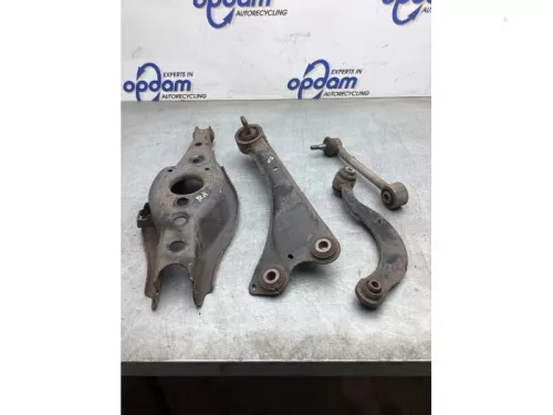 Draagarm rechts-achter-8140910