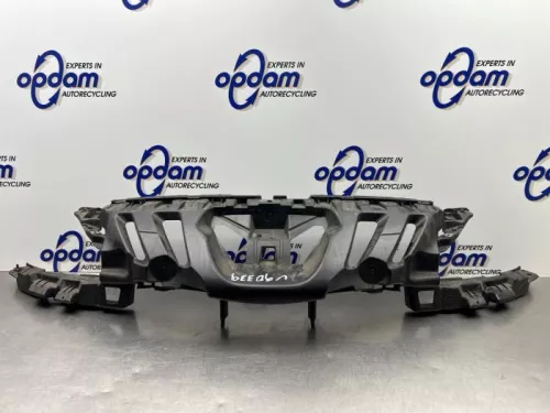 Frontpaneel-8153044