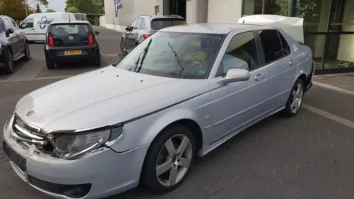 Fusee links-voor-7881646