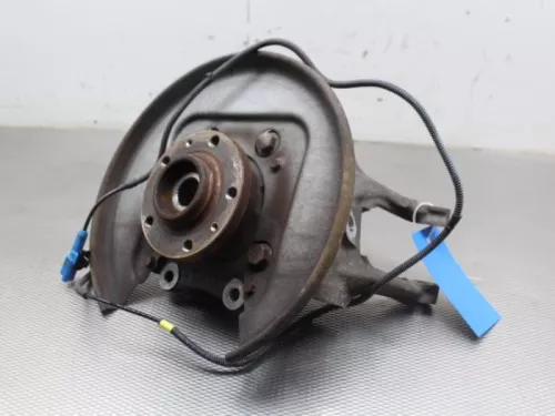 Fusee rechts-achter-7616480