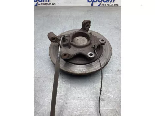 Fusee rechts-achter-8201329