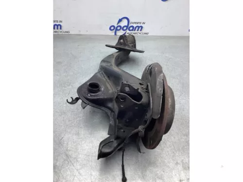 Fusee rechts-achter-7747224