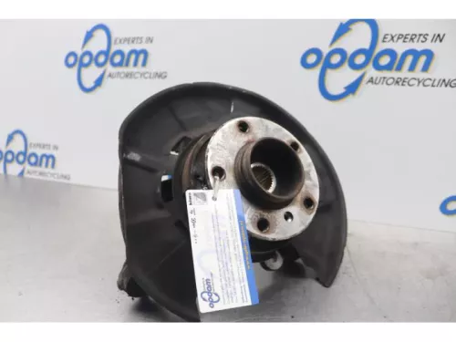 Fusee rechts-achter-7877615