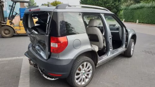 Fusee rechts-achter-7881815