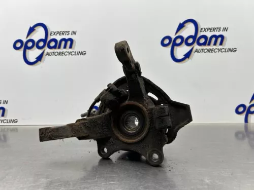 Fusee rechts-voor-8317632