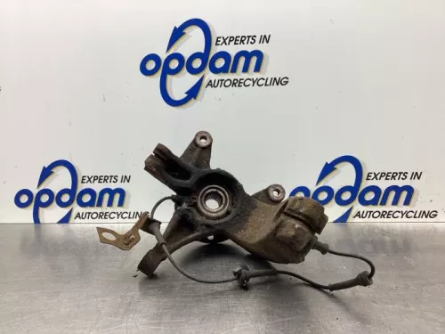 Fusee rechts-voor-7764114