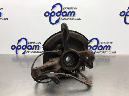 Fusee rechts-voor-8135792