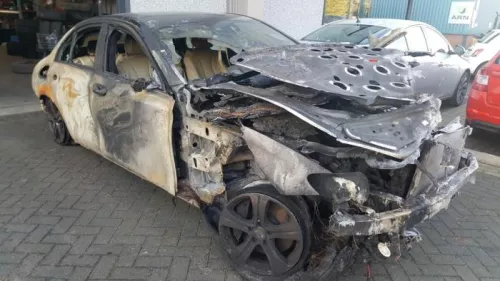 Fusee rechts-voor-7885209