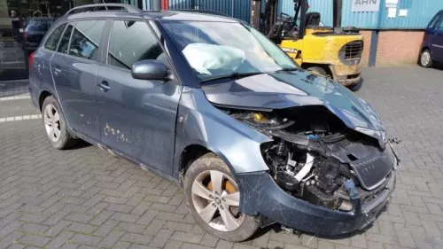 Fusee rechts-voor-7887847