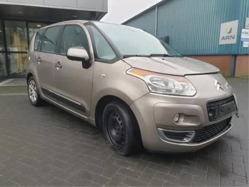 Fusee rechts-voor-7587948