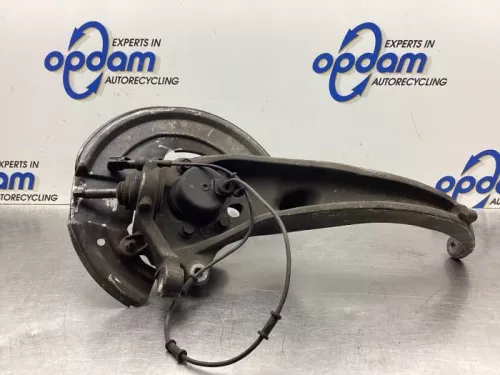 Fusee rechts-voor-7882895