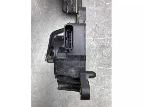 Gaspedaalpositie Sensor-7933325 (17986702)