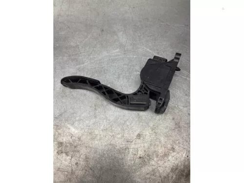 Gaspedaalpositie Sensor-7938501 (18043245)