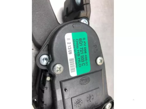 Gaspedaalpositie Sensor-8082261 (20340586)