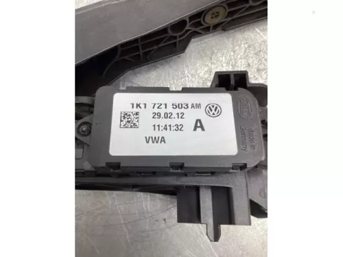 Gaspedaalpositie Sensor-5507968 (17374499)