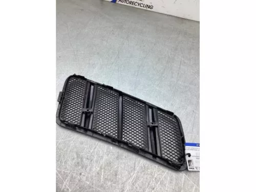 Grille-8282811 (22596039)