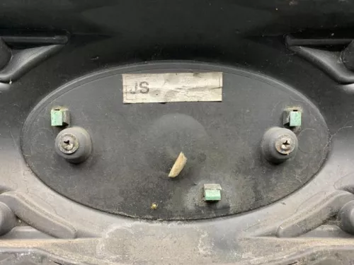 Grille-8217675 (21461551)