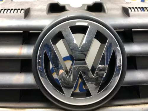 Grille-8131515 (20318321)