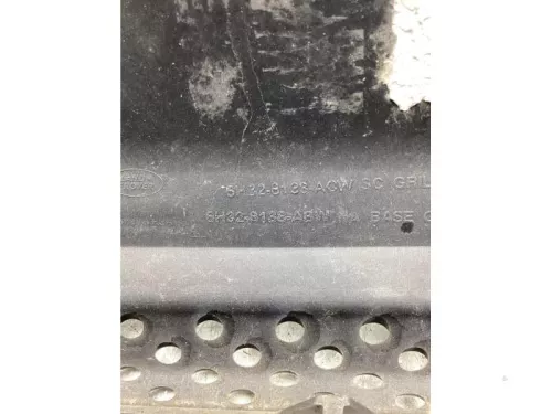 Grille-7744296 (19722720)