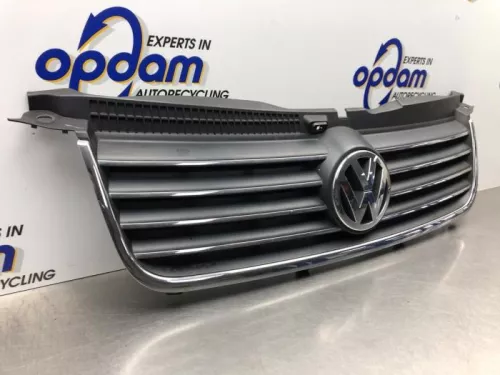 Grille-8245561 (21437241)