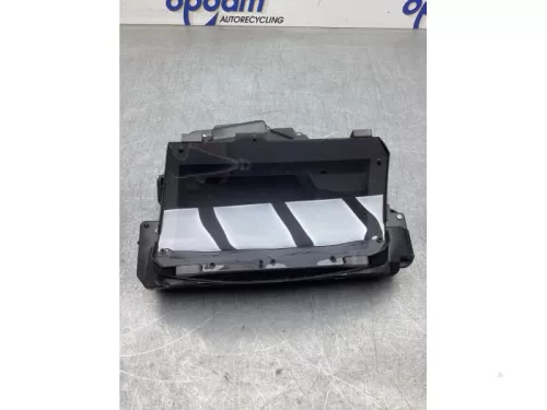 Head-up display-8175775