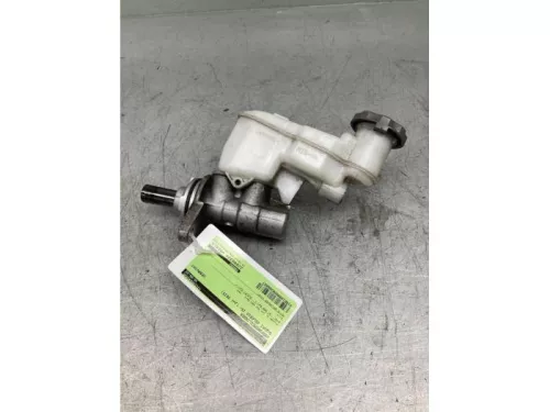 Hoofdremcilinder-7716008 Hoofdremcilinder-7716008