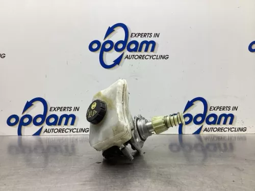 Hoofdremcilinder-7745048 Hoofdremcilinder-7745048