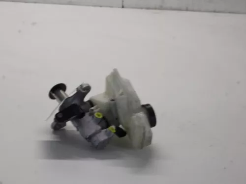 Hoofdremcilinder-7612110