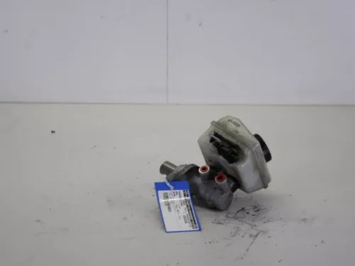 Hoofdremcilinder-7885756