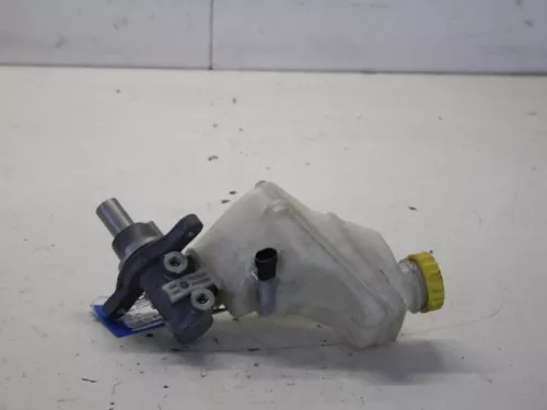 Hoofdremcilinder-7882021