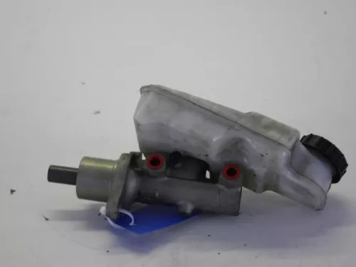 Hoofdremcilinder-7885432