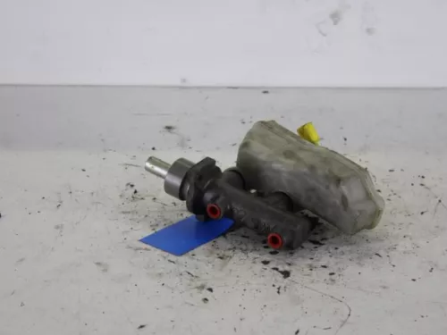 Hoofdremcilinder-7886099