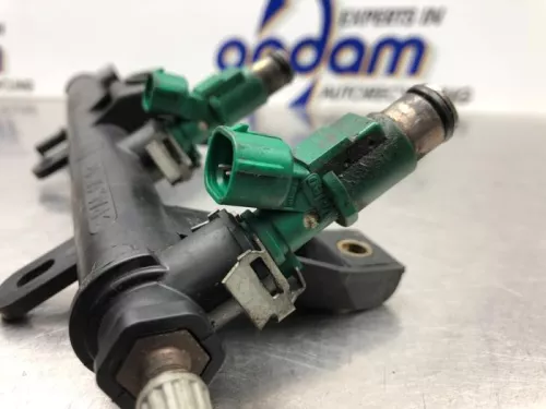 Injector (benzine injectie)-7872554 (17975206)