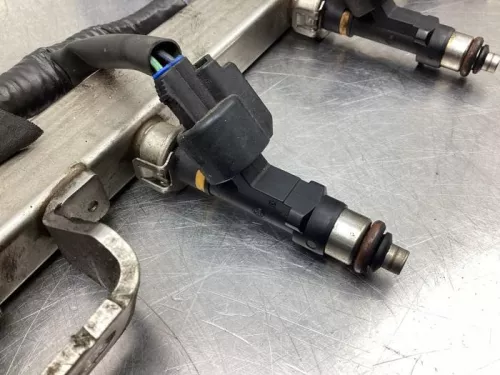 Injector (benzine injectie)-7916990 (19373383)