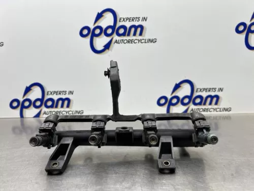 Injector (benzine injectie)-8315931